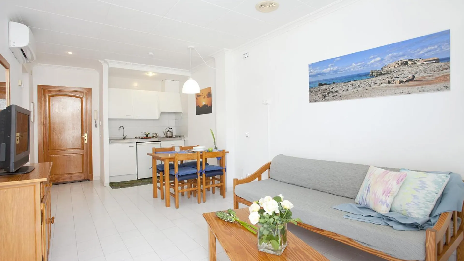 Apartamento Estandar 2 كولونيا سانت خورذي 0*,  إسبانيا